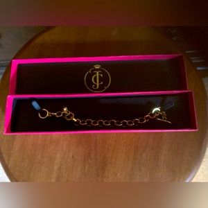 🌻Juicy Couture 7 inch Gold tone bracelet